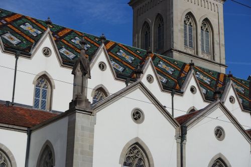St Gallen, Senamiestis, St Laurenzen, Bažnyčia, Istoriškai, Fasadas