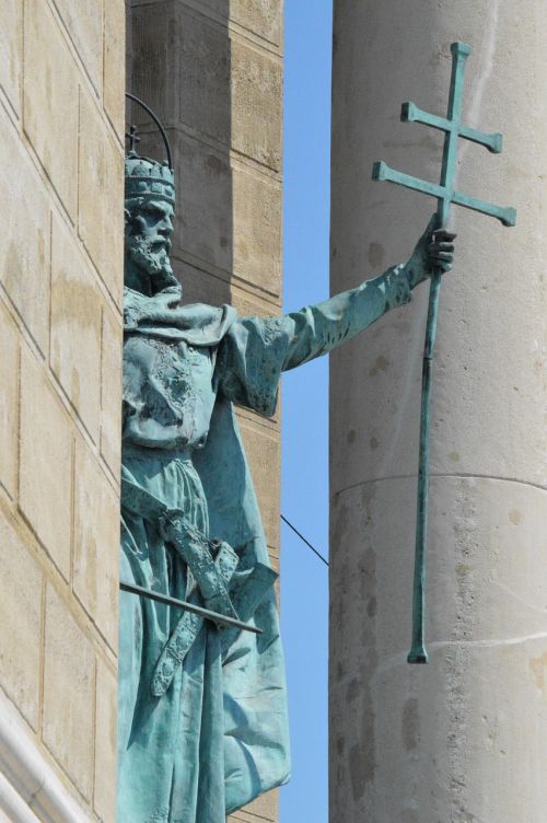 St Stephens,  Budapest,  Karalius,  Herojų Aikštė