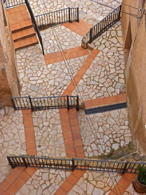 Laiptai, Nuolydis, Žmonės, Anksčiau, Architektūra, Vilella Baixa