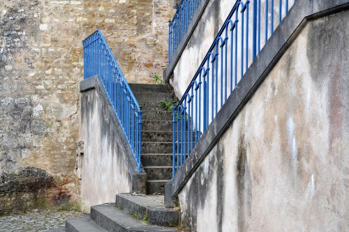 Laiptai, Tvoros, Liverdun