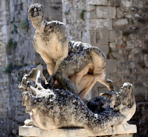 Statula, Vyras, Drakonas, Pierre, Fontanas, Vaucluse, France