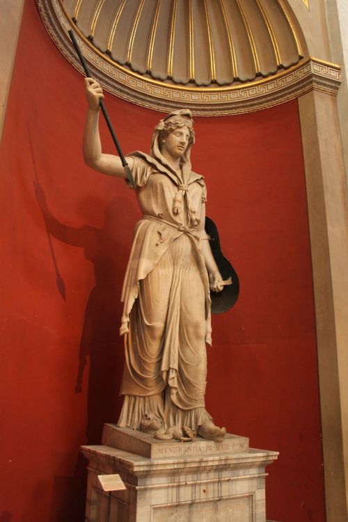 Statula, Kareivis, Romano