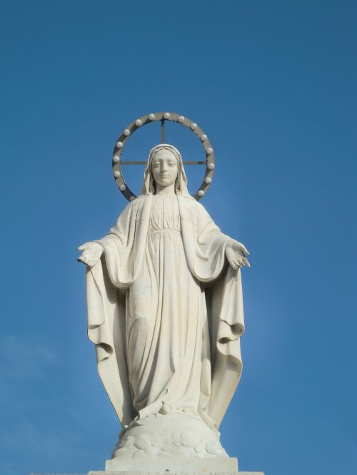Statula, Marija, Balta, Halo, Dangus, Šventas, Madonna, Šventoji Mama, Pirmoji, Krikščionybė, Tikėjimas, Mergelė Marija, Dievo Motina