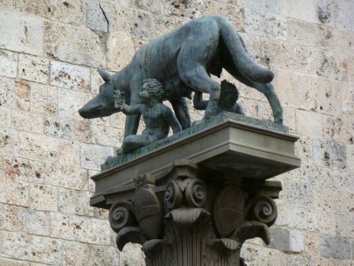 Statula, Vilkas, Romulus, Remus, Orientyras, Italy