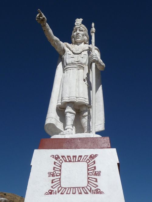 Statula, Inca, Puno