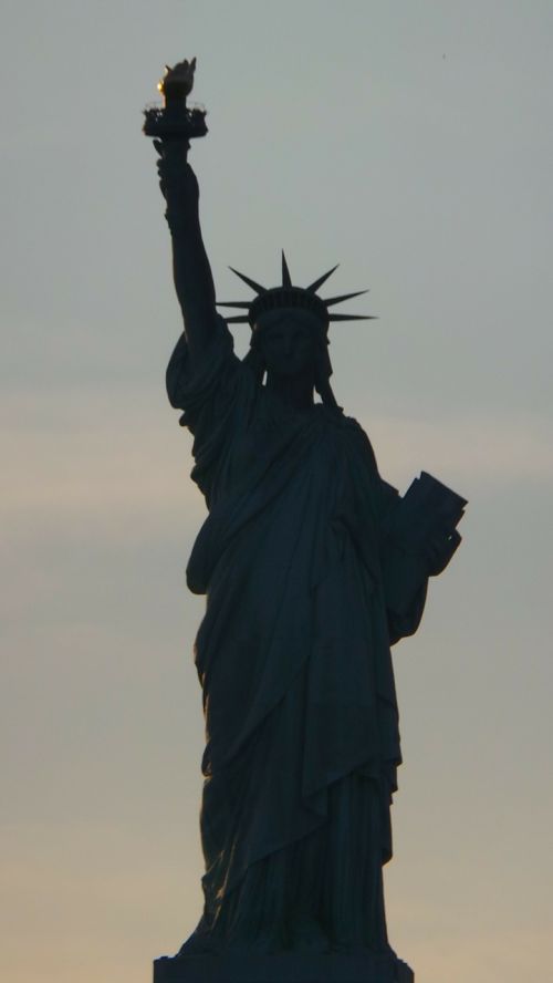 Laisvės Statula, Niujorkas, Siluetas