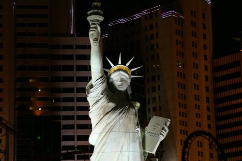 Laisvės Statula, Las Vegasas, New York Hotel, Nevada, Usa, Naktis, Kazino, Azartiniai Lošimai, Žinomas, Pramogos
