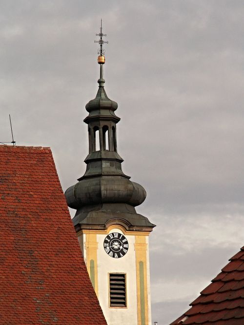 Bokštas, Borovany, Architektūra, Kirsti, Bažnyčios Laikrodis