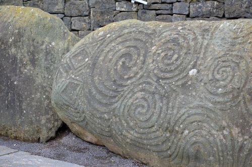 Akmuo, Keltų, Newgrange, Airija