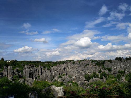 Akmens Miškas, Yunnan Provincijoje, Kraštovaizdis