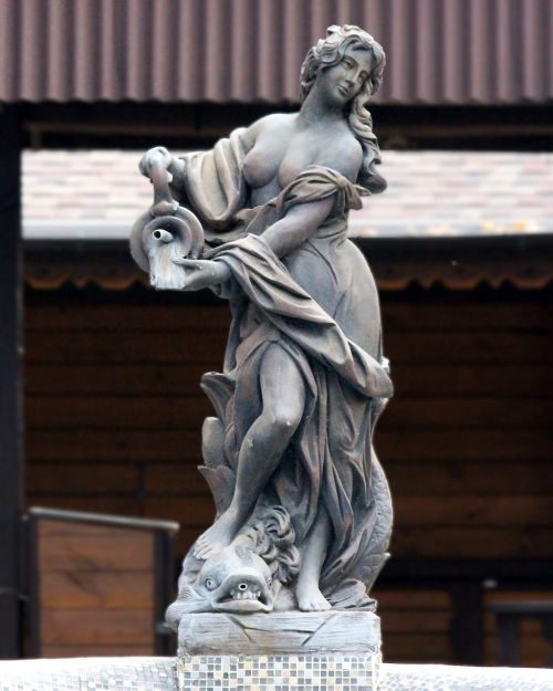 Akmens Moteris, Fontanas, Parko Skulptūra, Statula, Statula Moteris, Skulptūra, Moters Skulptūra, Klirensas, Krasnodar