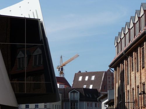 Stralsund, Architektūra, Namai, Langas, Atspindėti, Kranas, Dangus, Vokietija, Baltijos Jūra