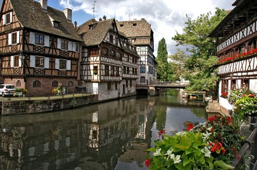 Strasbourg, France, Vandens Kanalas, Fachwerkhäuser, Vandens Atspindys