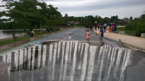 Gatvės Menas, Šri Lanka, Vanduo Kritimo
