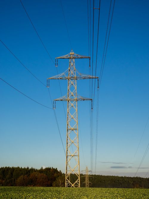 Strommast, Dangus, Rytas, Energija, Jėgos Linija, Elektra, Dabartinis, Galios Poliai, Linija, Viršutinės Linijos, Kraštovaizdis, Maitinimas, Pilonas, Aukštos Įtampos, Sustiprinti, Elektros Laidai, Rizika