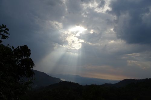 Saulė, Spindulys, Debesis, Spindi, Saulės Spinduliai, Gamta, Agumbe, Karnataka, Indija