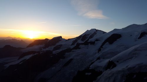 Saulėtekis, Alpių, Aukščiausiojo Lygio Susitikimas, Graubünden, Šveicarija, Kalnai, Aukšti Kalnai, Ledynas, Sniegas, Alpinizmas, Bernina Grupė