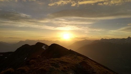 Sunrise,  Kalnų,  Kraštovaizdis,  Dawn,  Rytą,  Debesys,  Dangus,  Summit,  Summit At Sunrise,  Gražus,  Romantiškas,  Oranžinė,  Austrija,  Tyrol,  Alpine,  Venet,  Glanderspitze Piko