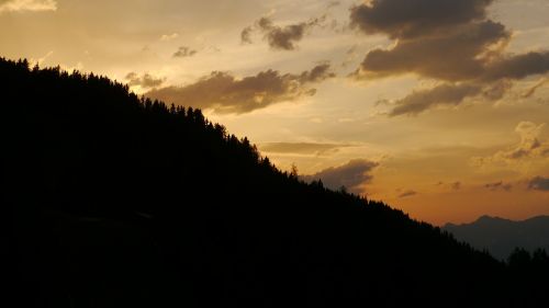 Saulėlydis, Vakare, Kalnai, Tirol