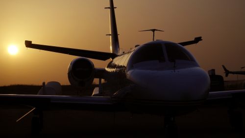 Lėktuvai, Cessna Citata Ii, Saulėlydis, Siluetas, Vakarinis Dangus, Oro Uostas
