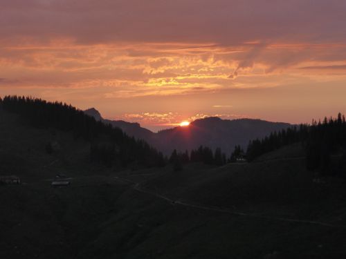 Saulėlydis, Tyrol, Alpių