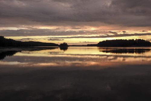 Saulėlydis, Liepa, Finland, Gamta