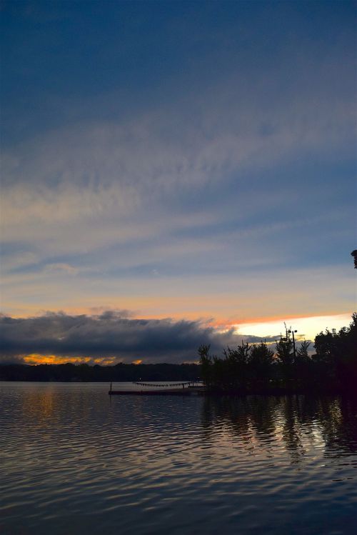 Saulėlydis, Debesys, Dangus, Ežeras, Gamta, Kraštovaizdis, Vasara, Šviesa, Saulės Šviesa, Lauke, Vakaras, Dramatiškas, Spalvinga, Horizontas, Cloudscape, Dusk, Vanduo, Natūralus, Oras, Twilight, Prieplauka, Atspindys