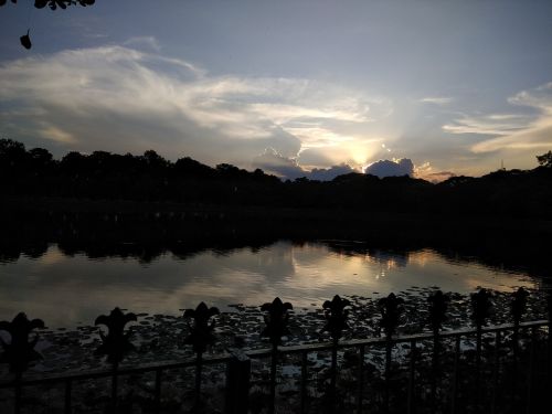 Saulėlydis, Rabindra Sarobar Ežeras, Kolkata