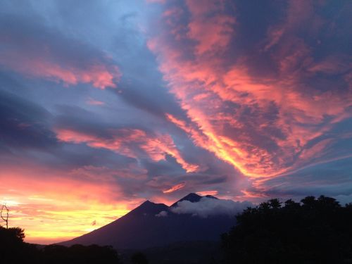 Saulėlydis, Gvatemala, Nuostabus, Neįtikėtinas, Dangus, Saulė, Vulkanas, Peizažai, Oranžinė, Ramus, Šviesa