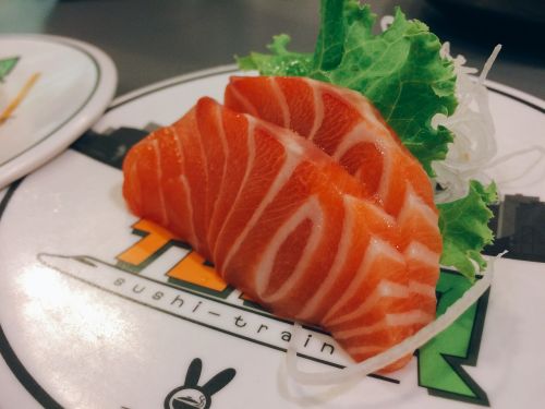Sushi, Sashimi, Lašiša
