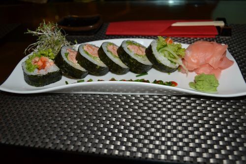 Sushi, Japonija, Lazdelės
