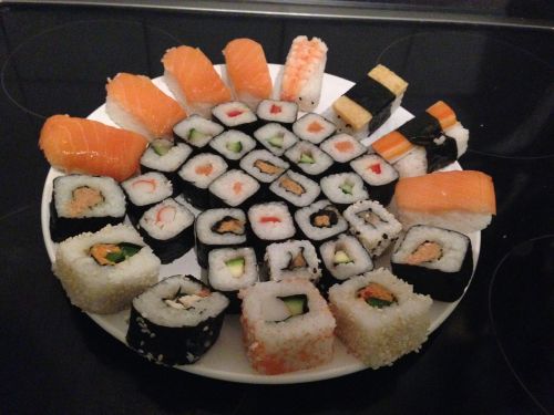 Sushi,  Valgyti,  Asija,  Ryžiai,  Lašiša,  Žaliavinis,  Tunų,  Japanese