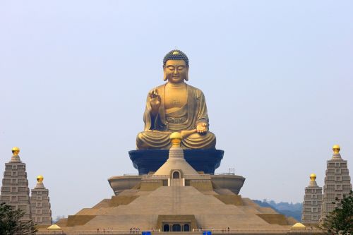 Taivanas, Didžioji Buda, Budos Statulos