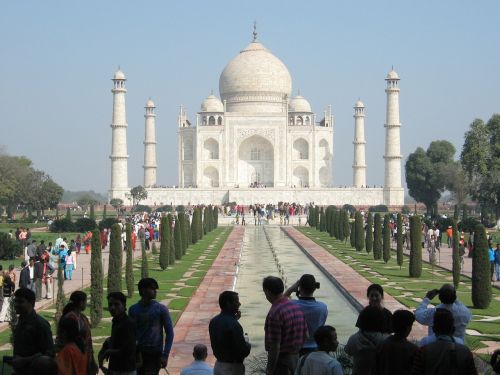 Taj Mahal, Indija, Agra, Paminklas, Septyni Stebuklai, Architektūra, Turistai, Minios, Turistų Atrakcijos, Pastatas, Balta, Marmuras, Minaretai, Mauzoliejus