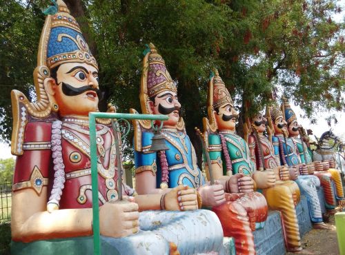 Tamil Nadu, Kaimo Dievas, Pietų Indija
