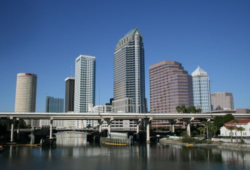 Tampa, Panorama, Miesto Panorama, Miestas, Florida, Architektūra, Dangoraižis, Įlanka, Vanduo, Atspindys, Šiuolaikiška, Scena, Biuro Pastatai, Miesto
