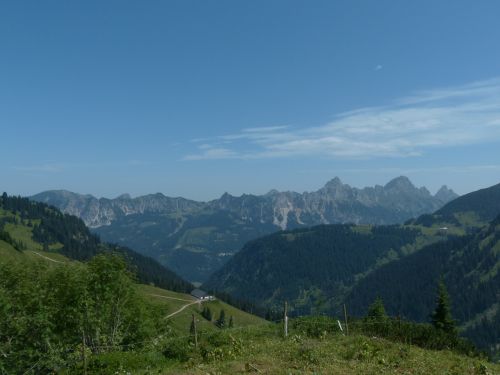 Tannheim, Bėgikų Galva, Raudona Flüh, Gimpelis, Alpių, Allgäu Alpės, Kalnai, Mentele, Kölle Tip, Schartschrofenas, Saalfeld Höhenweg