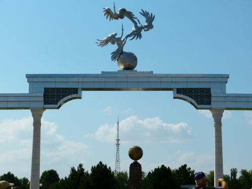 Tashkent, Nepriklausomybės Aikštė, Paminklas, Uzbekistanas