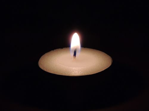 Žvakė,  Liepsna,  Žvakės,  Deginimas & Nbsp,  Žvakė,  Žvakių Šviesa,  Bažnyčia,  Garbinimas,  Šviesa,  Tealight,  Tealight Žvakė