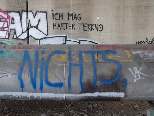 Techno, Grafiti, Nieko, Miesto
