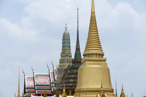 Šventykla,  Wat,  Buda,  Pagoda,  Religija,  Stupa,  Architektūra,  Golden,  Tradiciškai,  Dangus,  Vienuolynas,  Religinis,  Rūmai,  Puikus,  Golden Palace,  Tailandas,  Bankokas