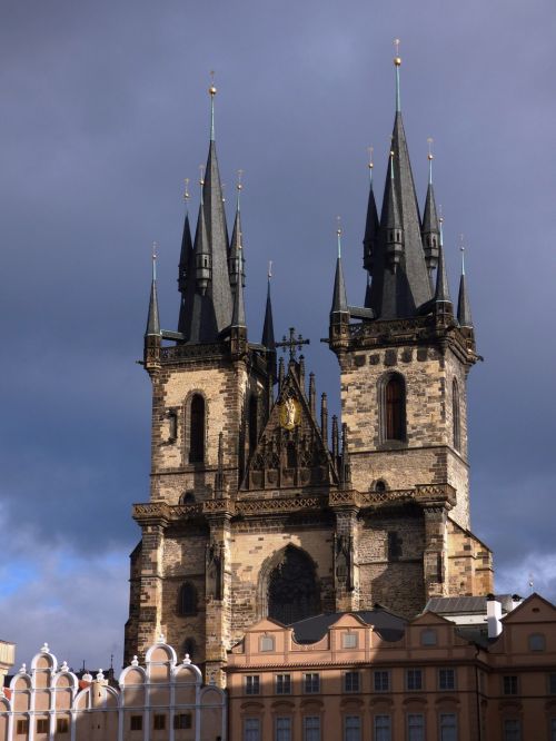Katedra, Prague, Bokštas, Bokštai, Šešėlis, Gotika, Turizmas, Architektūra, Paminklas, Pastatas, Šventykla, Bokštas, Šventas Pastatas