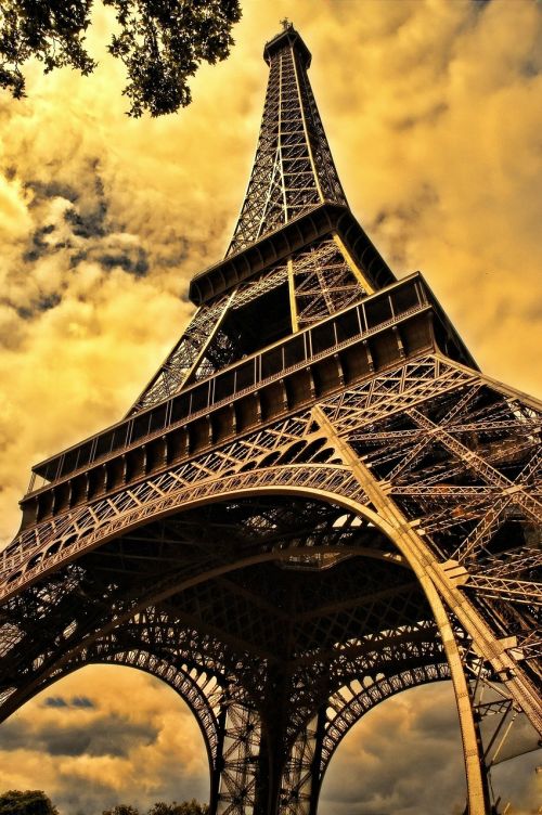 Eifelio Bokštas, Prancūzų Kalba, Eifelis, Paris