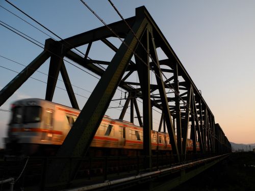 Traukinys,  Tiltas,  Paleisti,  Važiuojantis Traukinys