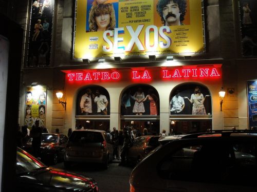 Teatras, Naktis, Madride