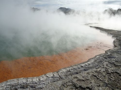 Terminis Vanduo, Wai-O-Tapu, Vulkaninis Ežeras, Šampano Baseinas, Naujoji Zelandija, Arseno, Stibnite