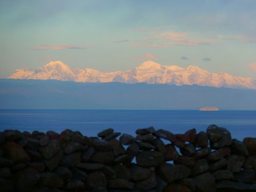 Titiicaca See, Peru, Ežeras, Vandenys, Koenigskordilleren, Kalnai