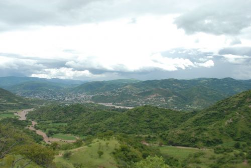 Tlapa De Comonfort, Kalnas, Kraštovaizdis, Laukas
