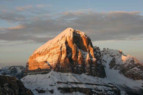 Tofana, Solomon Dirozes, Dolomitai, Cortina Dampezzo, Kalnai, Dolomiti Bellunesi, Alpenglow, Saulėlydis, Sniegas