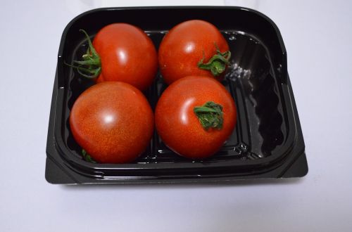 Pomidoras, Raudona, Daržovės
